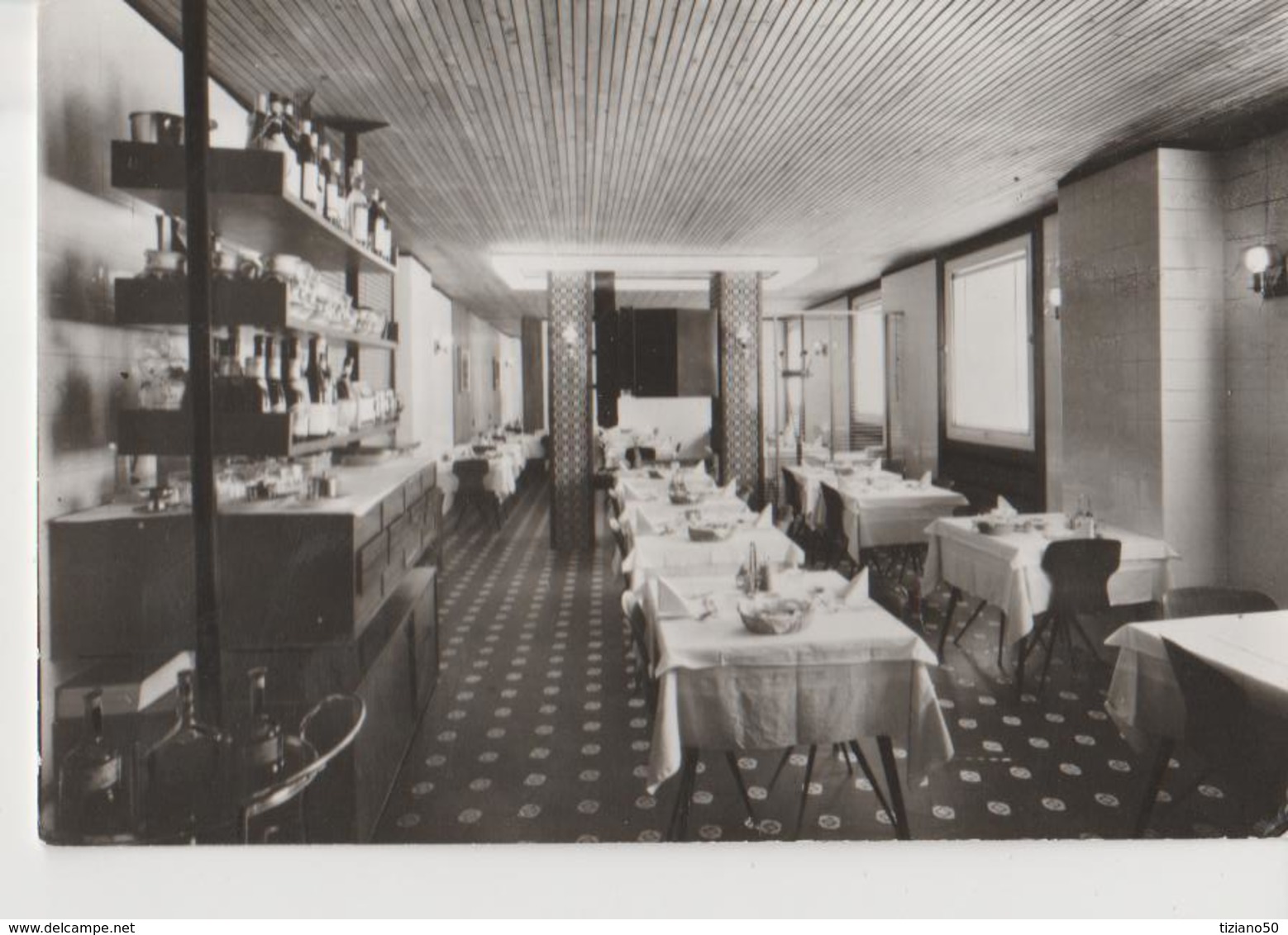 CARRARA ALBERGO DA ROBERTO SALA.PANORAMA -VIAGGIATA-NO-1955-FG-MT.1077 - Carrara