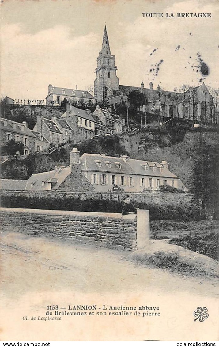 Lannion        22             Escaliers Ancienne Abbaye  De Brélévenez     3    (voir Scan) - Lannion