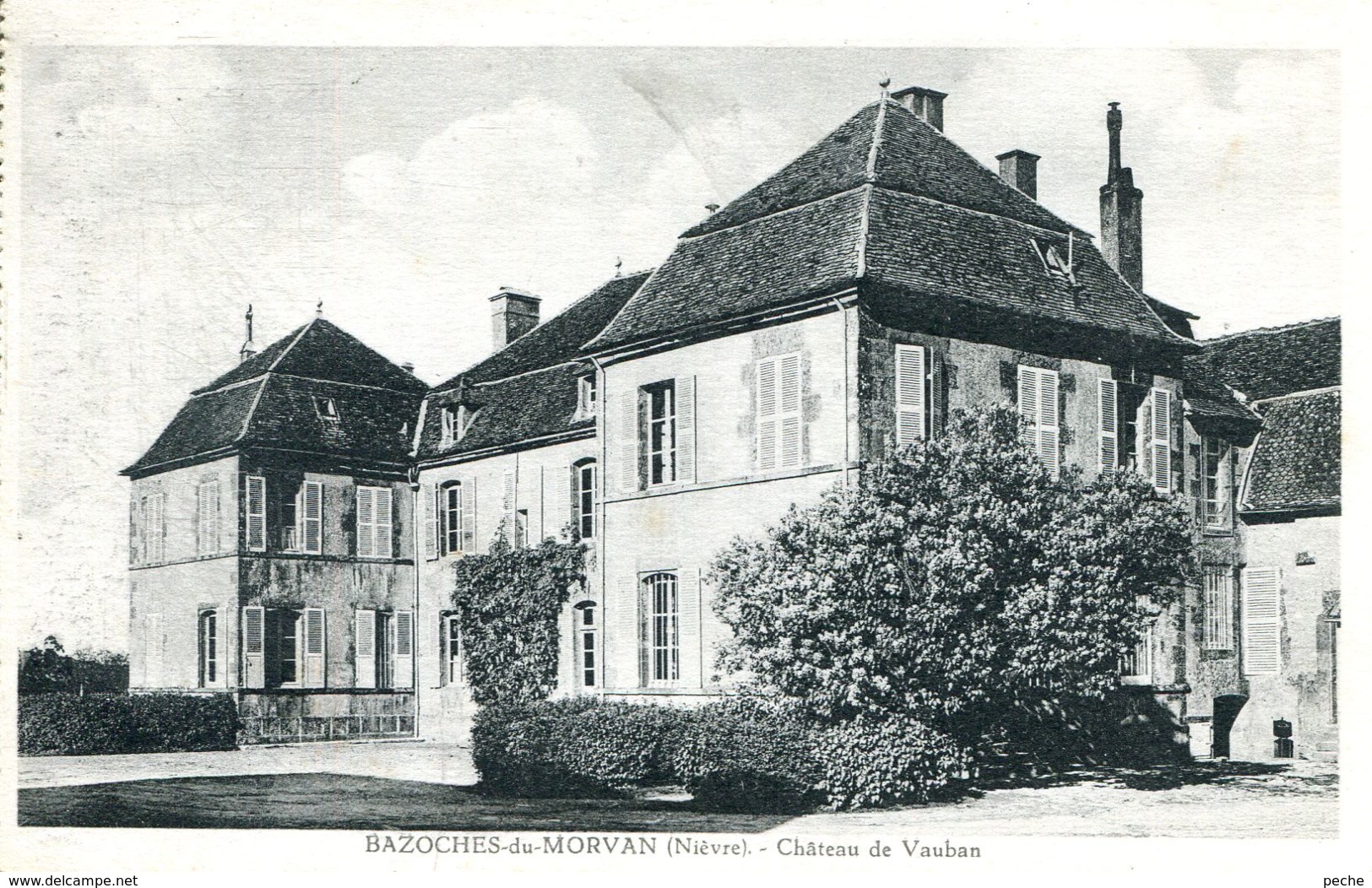 N°74548 -cpa Bazoches Du Morvan -château De Vauban- - Bazoches