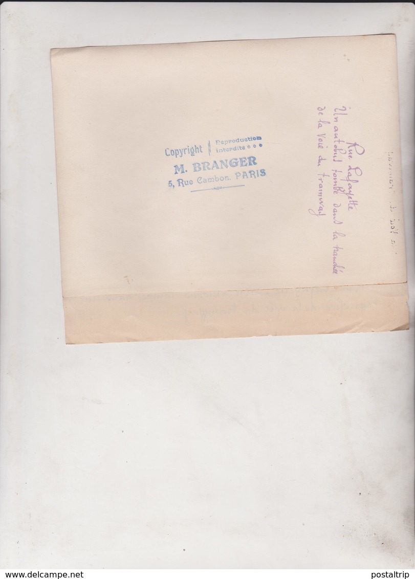 1912 RUE LAFAYETTE UN AUTOBUS TOMBE DANS LA TRANCHÉE TRAMWAY +- 18*13CM Maurice-Louis BRANGER PARÍS  (1874-1950) - Cars