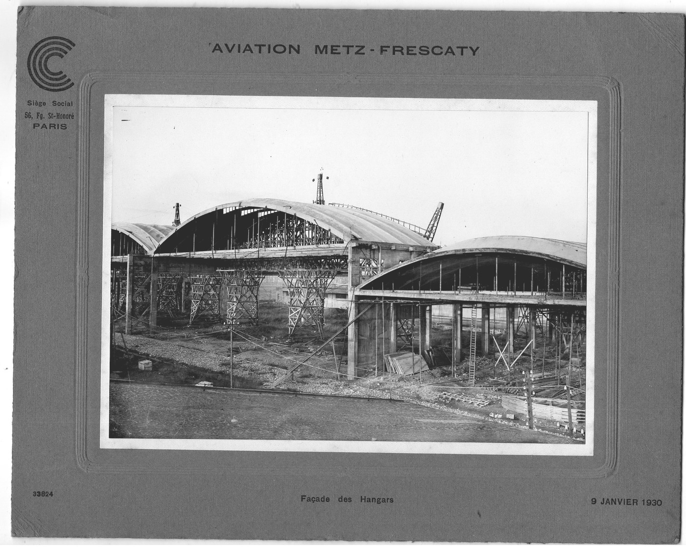 AVIATION METZ-FRESCATY ( Facade Des Hangars ), 9 Janvier 1930 - Aviation