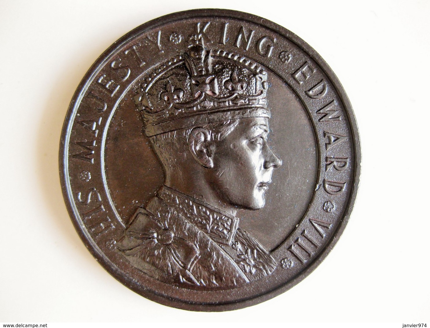 Medaille Et Boite. Edward VIII Coronation Medal Crowned 1937 - Royaux/De Noblesse