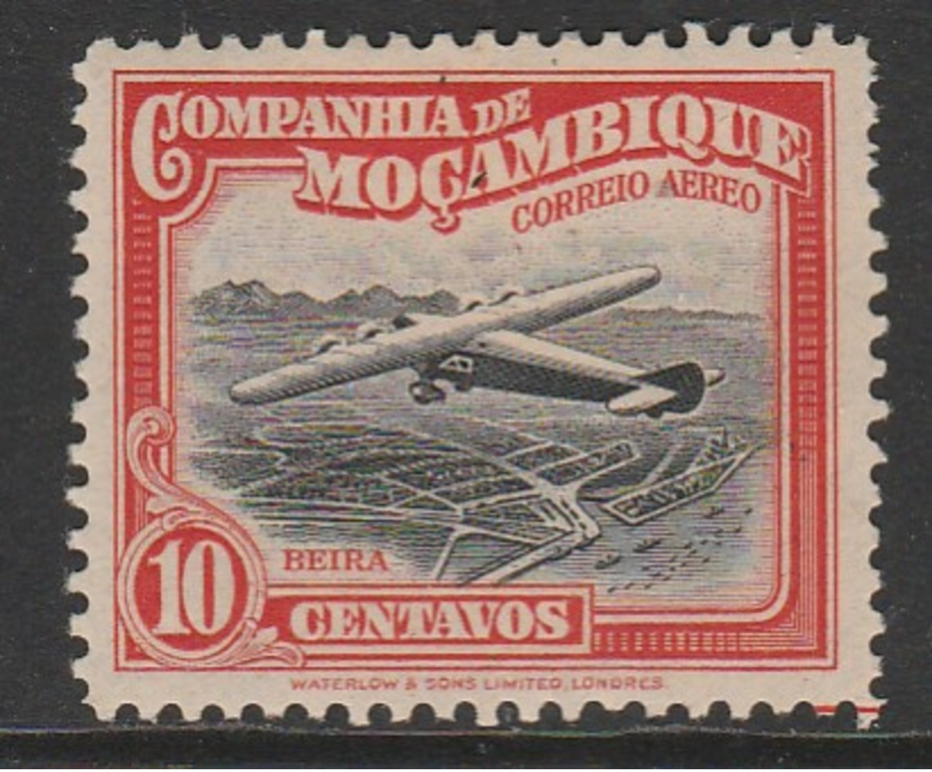 Mozambique 1935 Airmail - Airplanes 10 C Red/black SW: 187 Mint Hinged - Mozambique