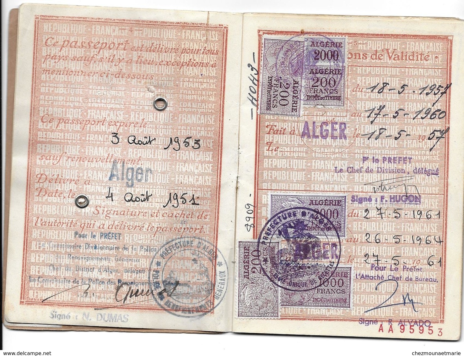 PASSEPORT 1957 FRANCE GARCIA ROGER NE 1916 ORAN ALGERIE SECRETAIRE GVT GENERAL - GENEVE JUNQUERA CERBERE PORT BOU - Historical Documents