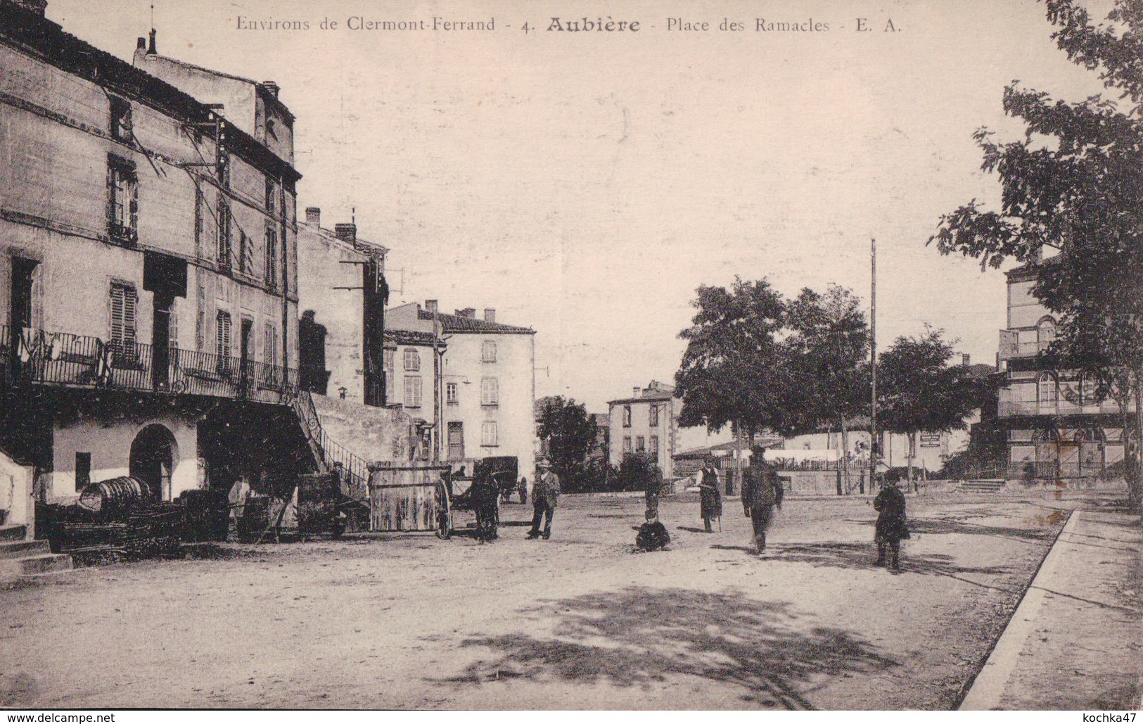 Aubière (63) Place Des Ramacles CPA  Circulée - Aubiere