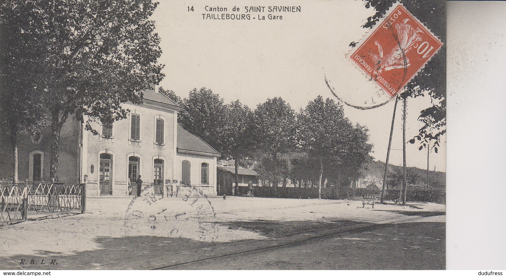 TAILLEBOURG     LA GARE     CARTE INCONNUE SUR DELCAMPE - Autres & Non Classés