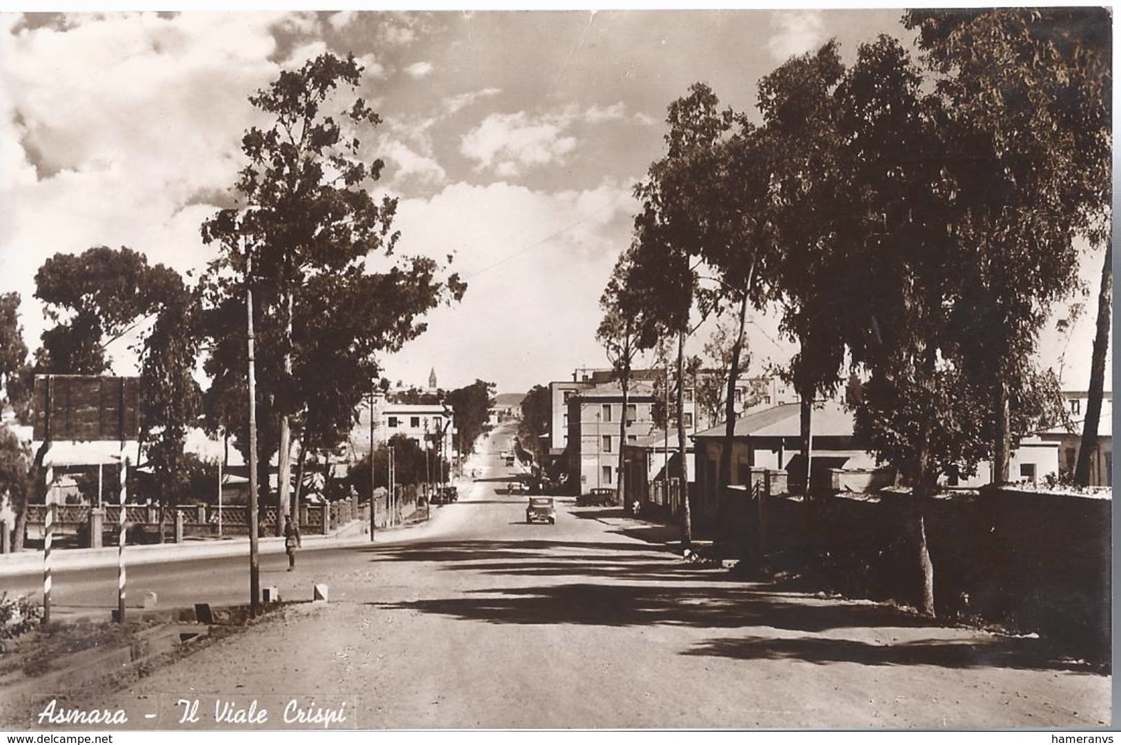 Asmara - Il Viale Crispi - HP1724 - Eritrea