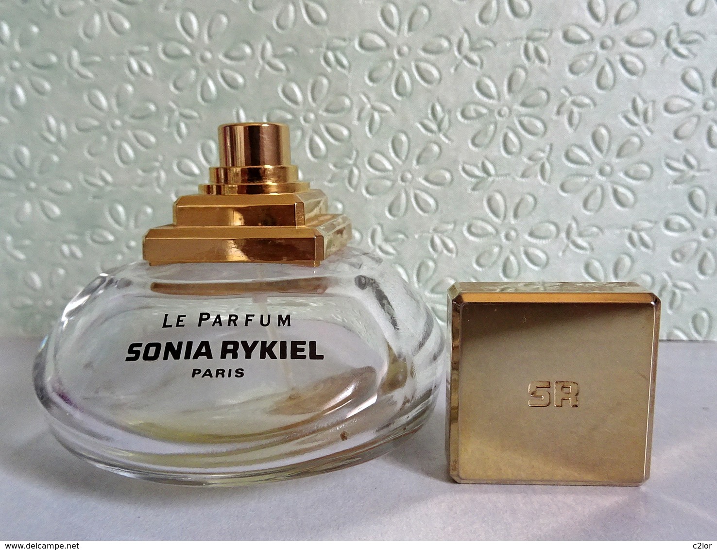 Flacon Vaporisateur  "LE PARFUM " De SONIA RYKIEL Eau De Parfum 50 Ml VIDE/EMPTY Pour Collection/décoration - Flacons (vides)