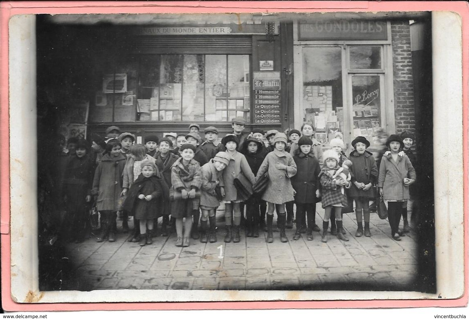 Carte Photo Enfants Devant Librairie Des Gondoles L. Leroy Avenue Victor Hugo Choisy-le- Roi 1926 - Choisy Le Roi