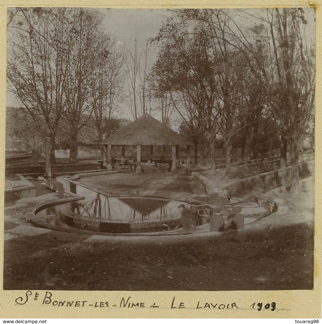 Gard. Saint-Bonnet-lès-Nîmes. Le Lavoir. 1903. - Lieux