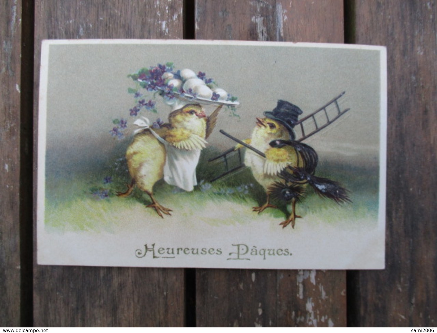 CPA FANTAISIE GAUFFREE HEUREUSES PAQUES POUSSINS HABILLES HUMANISES - Dressed Animals