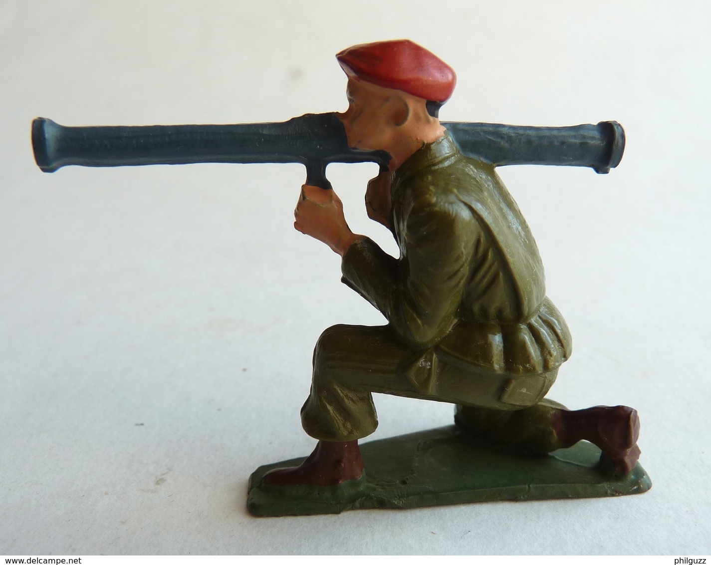 SOLDAT FIGURINE FIG STARLUX 1958  PARA BAZOOKA 5061 (4) Socle Vert Foncé - Starlux