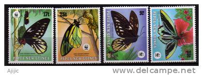 PAPOUASIE. Papillon Ornithoptera Alexandrae. 4 T-p Neufs ** . Yv.# 569/72. Cote 15.00 €. WWF - Papua New Guinea