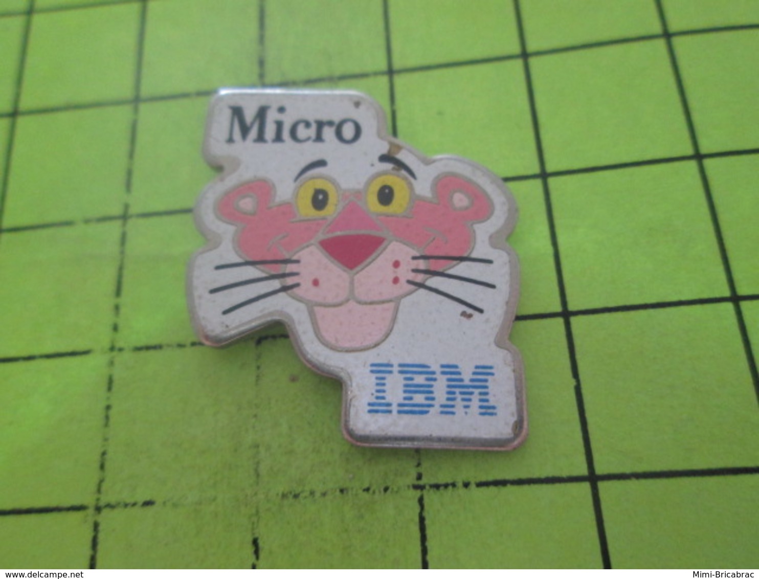 115c Pin's Pins / Beau Et Rare : THEME : INFORMATIQUE / PANTHERE ROSE MICRO IBM - Informatique