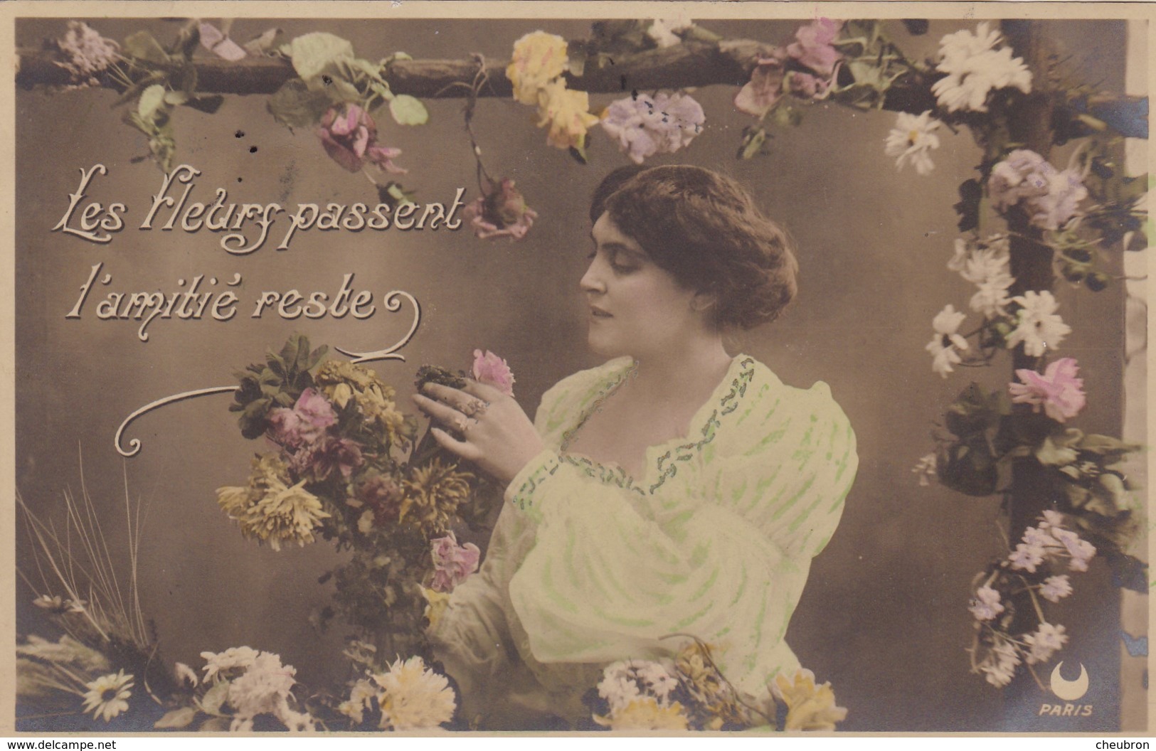 37 TOURS (A DESTINATION DE ) CARTE FANTAISIE.  4  CARTES COLORISÉES.  " FEMME ET FLEURS ". ANNÉE 1905 - Femmes