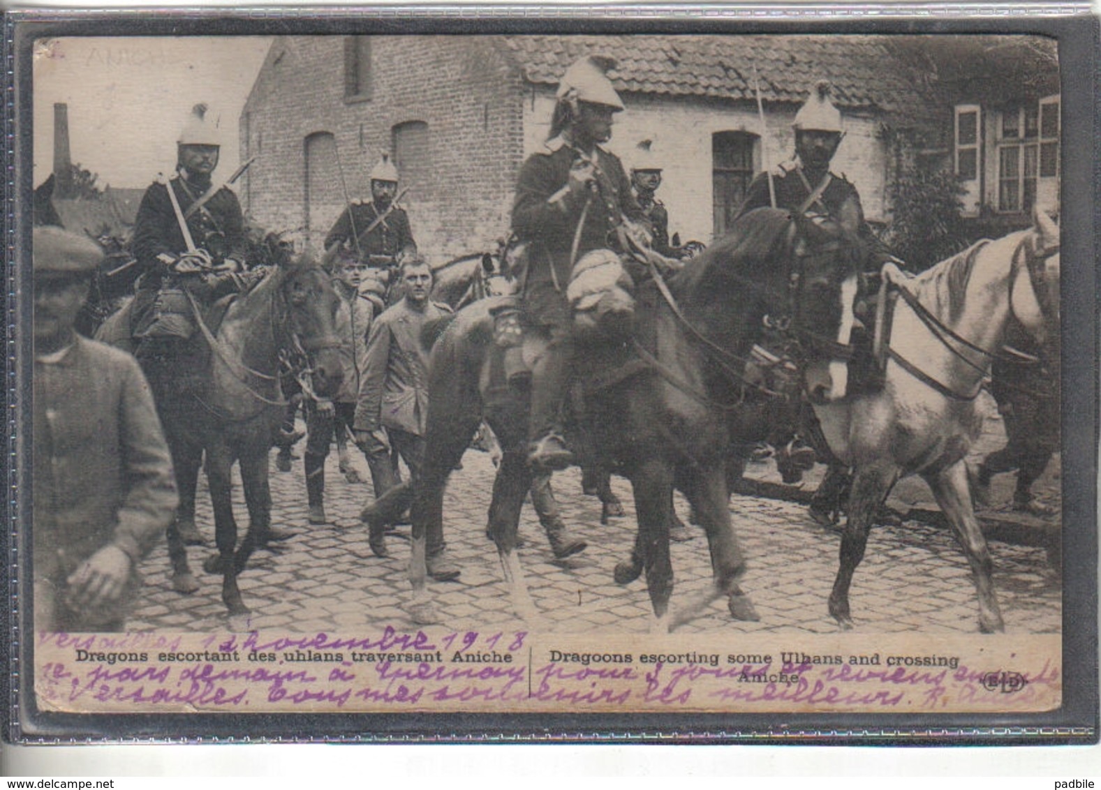 Carte Postale 59. Aniche  Dragons Escortant Des Uhlans  Militaires Et Prisonniers Très Beau Plan - Autres & Non Classés