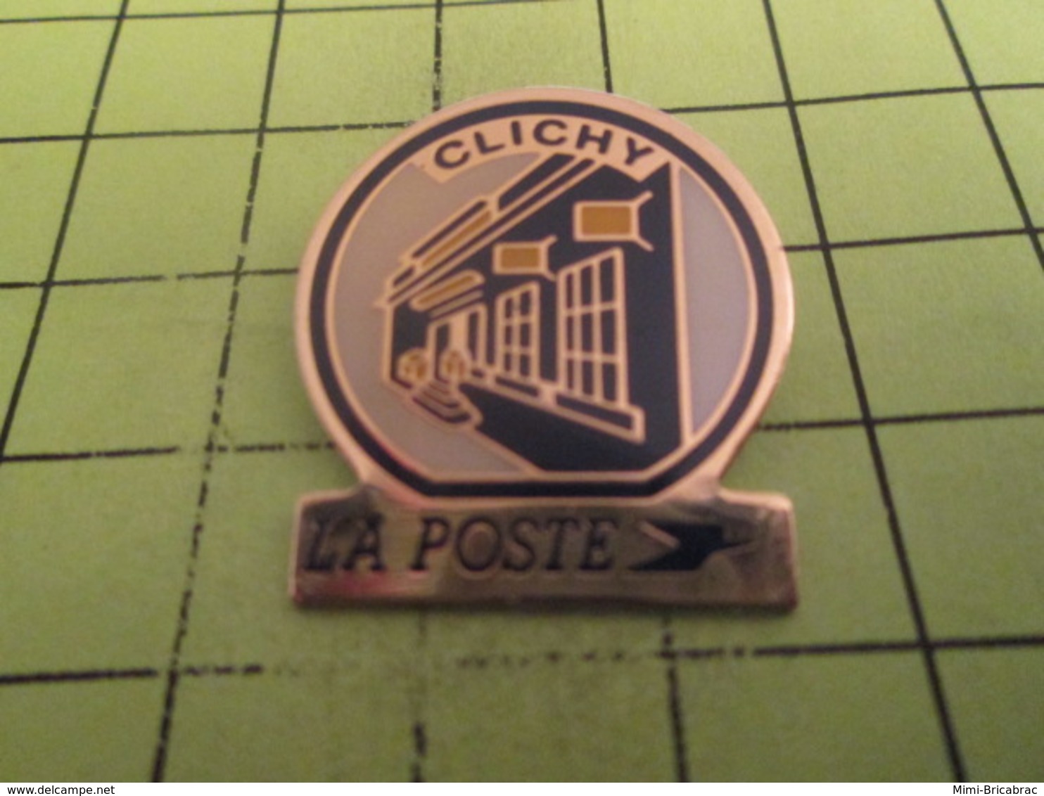 412a Pin's Pins / Beau Et Rare : THEME : POSTES / LA POSTE CLICHY - Postes