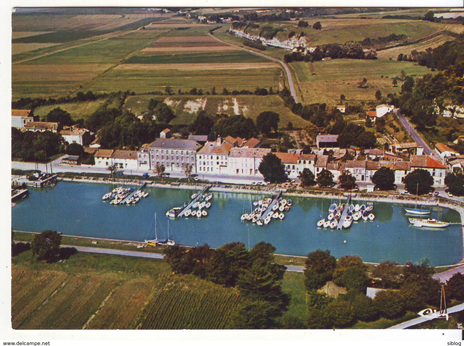 CPM/CPSM - MORTAGNE SUR GIRONDE - Vue Générale Aérienne Du Port - Other & Unclassified