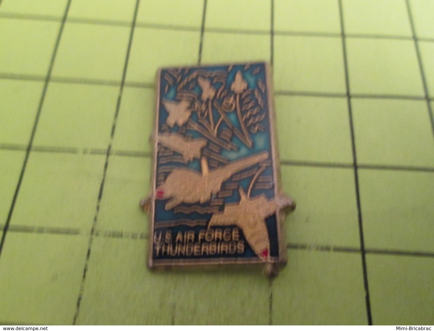 510e Pin's Pins / Beau Et Rare : THEME : AVIATION / PATROUILLE ACROBATIQUE US AIR FORCE  THUNDERBIRDS F-16 FALCON - Avions