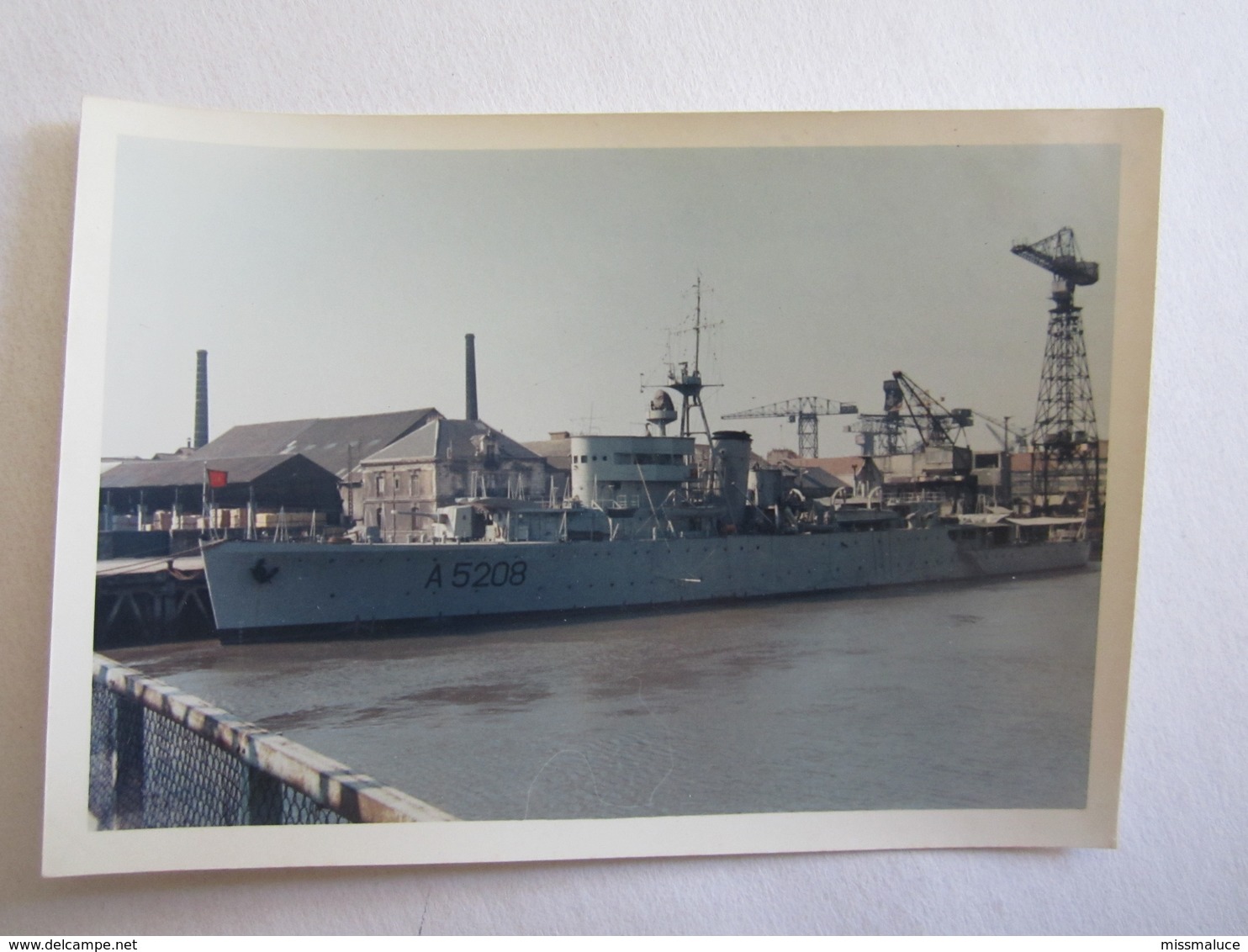 Photo Photos Photographie Bateau Militaire Nantes Vue Du Port - Lieux