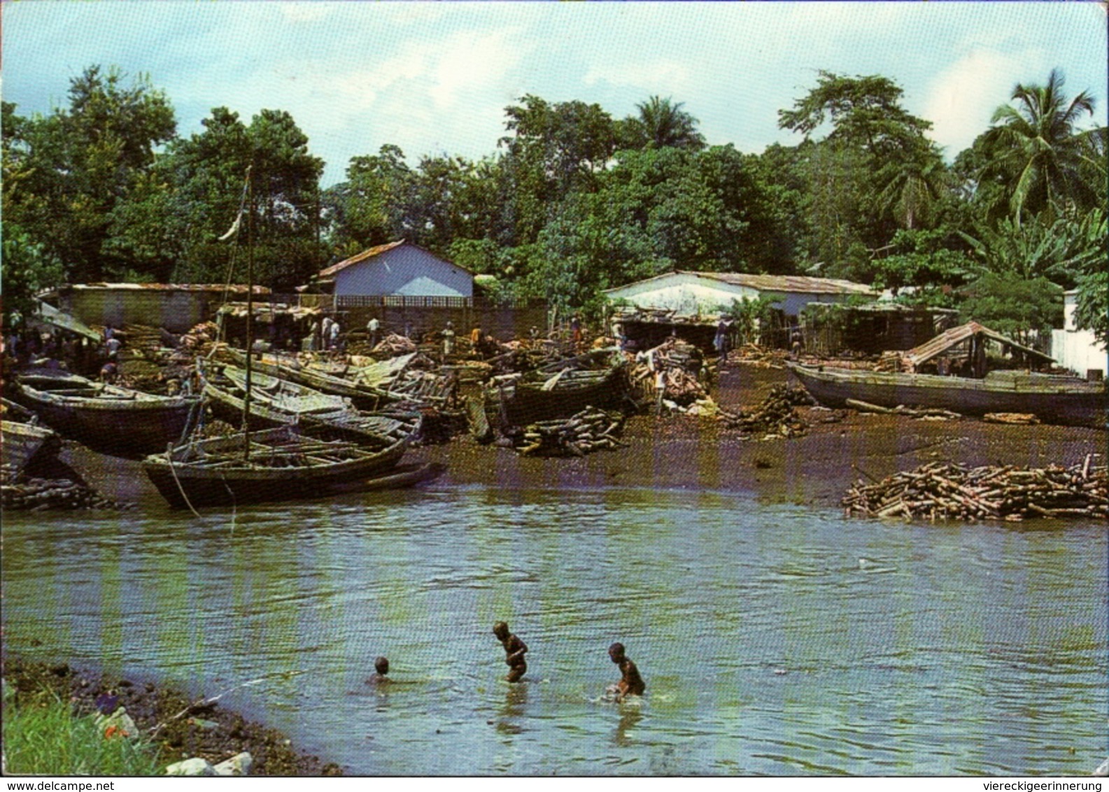 !  1989 Postcard From Conakry, Guinee, Guinea, , Le Port, Hafen, Harbor, Ships, Chopin Stamps - Guinea