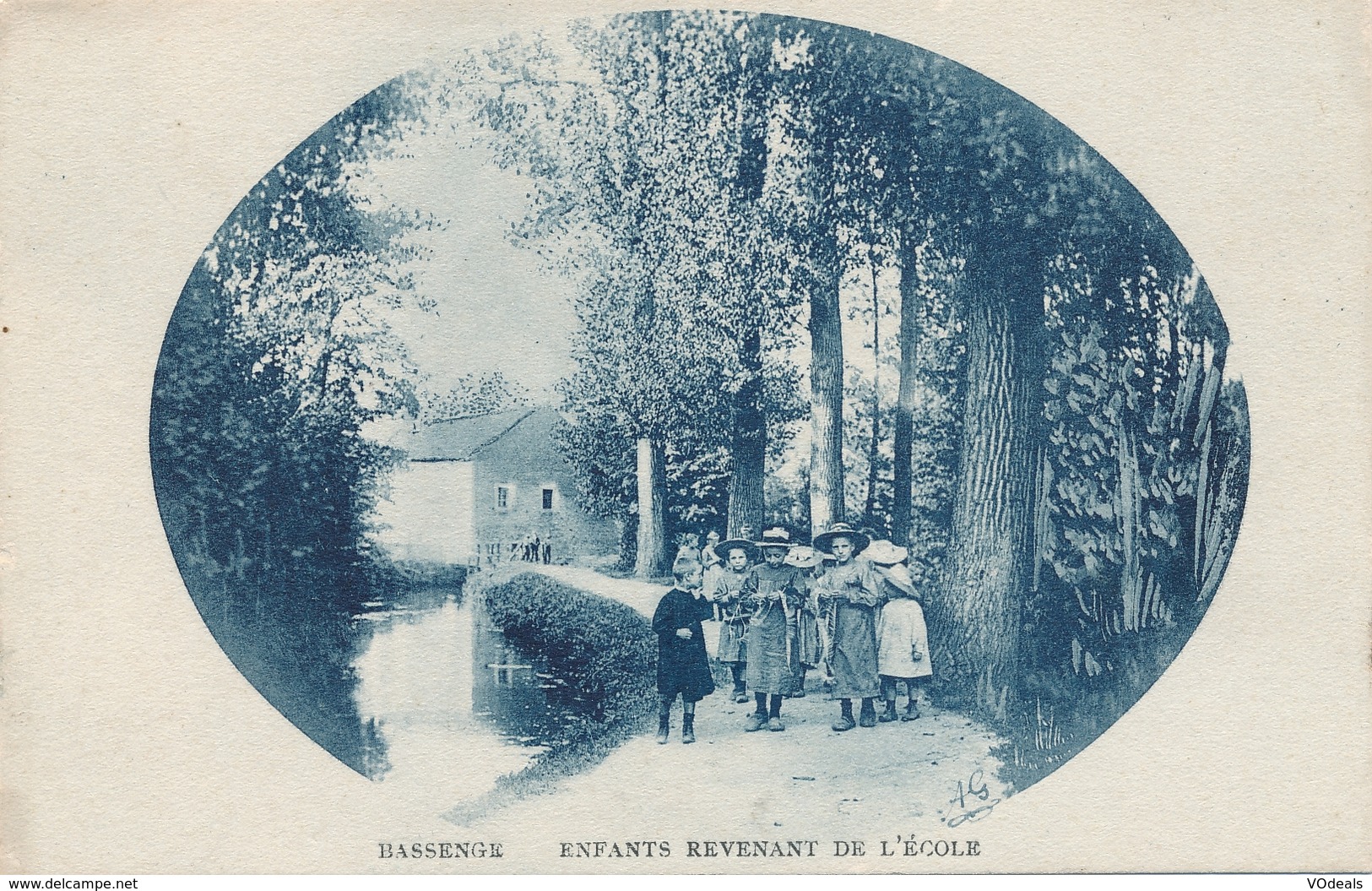 CPA - Belgique - Bassenge  Enfants Revenant De L'école - Bassenge