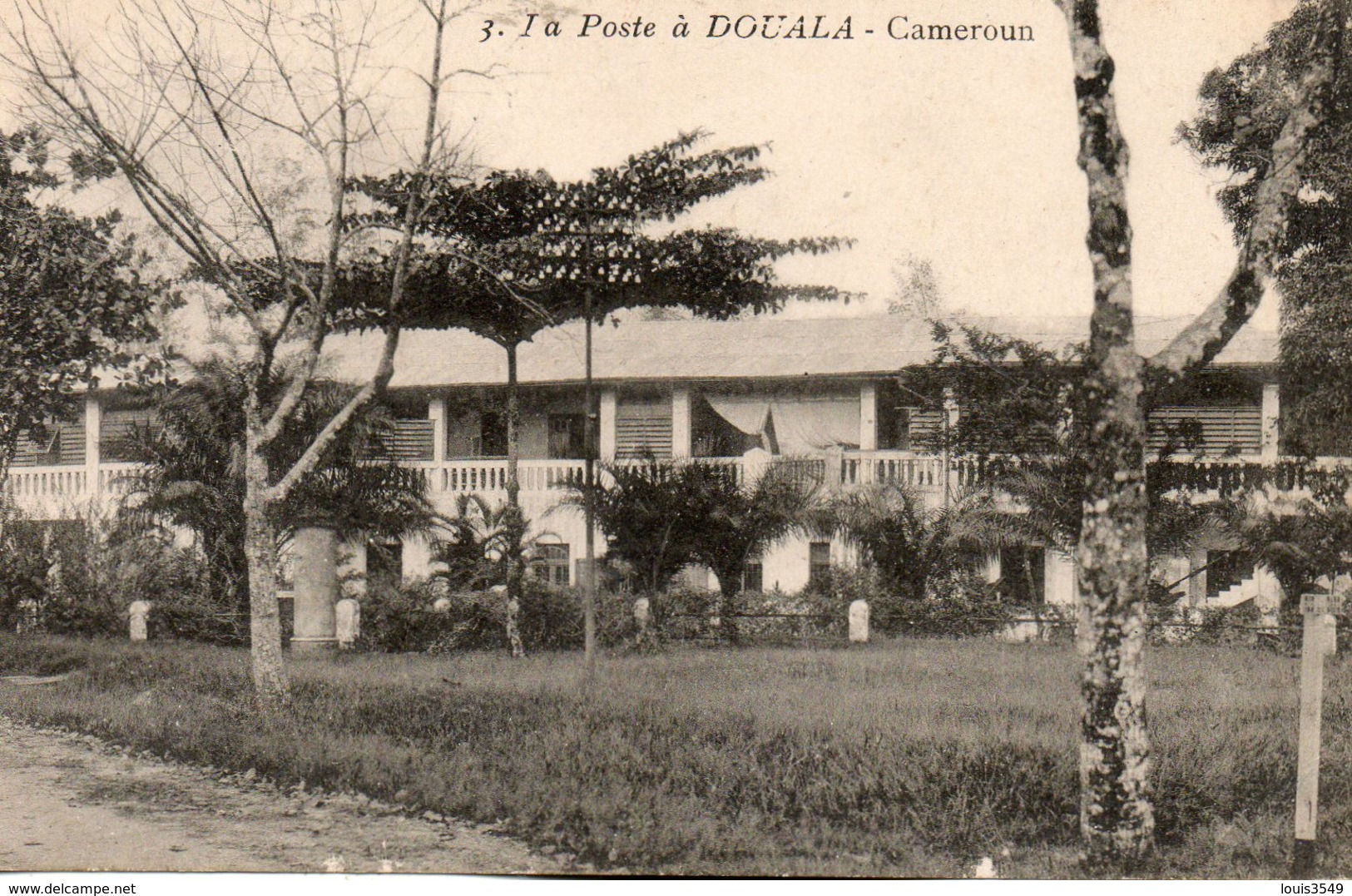 La  Poste  à  .   Douala - Cameroun. - Cameroun