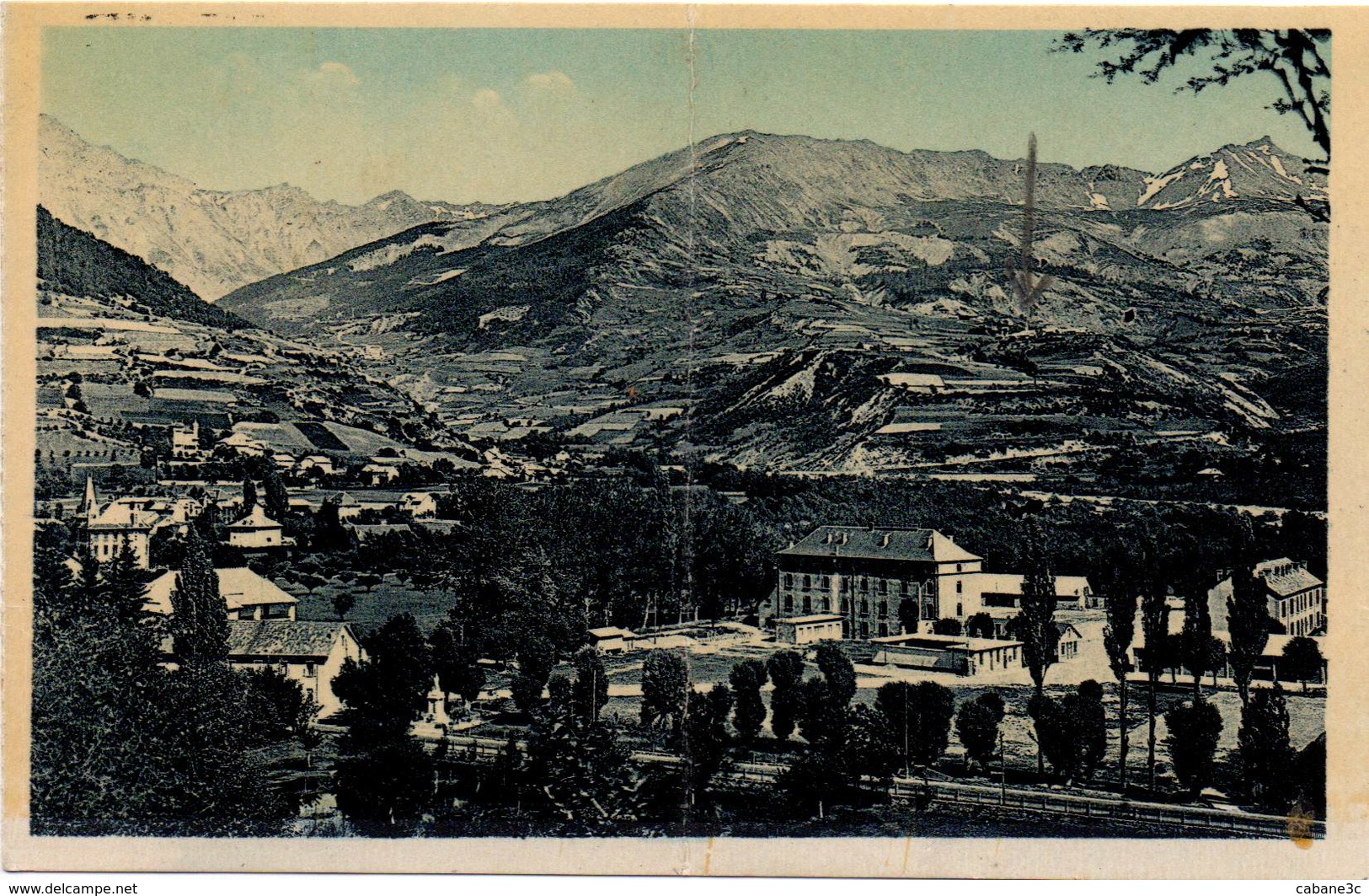 Vallée De L'Ubaye - JAUSIERS, Ses Casernes Et Ses Montagnes - Autres & Non Classés