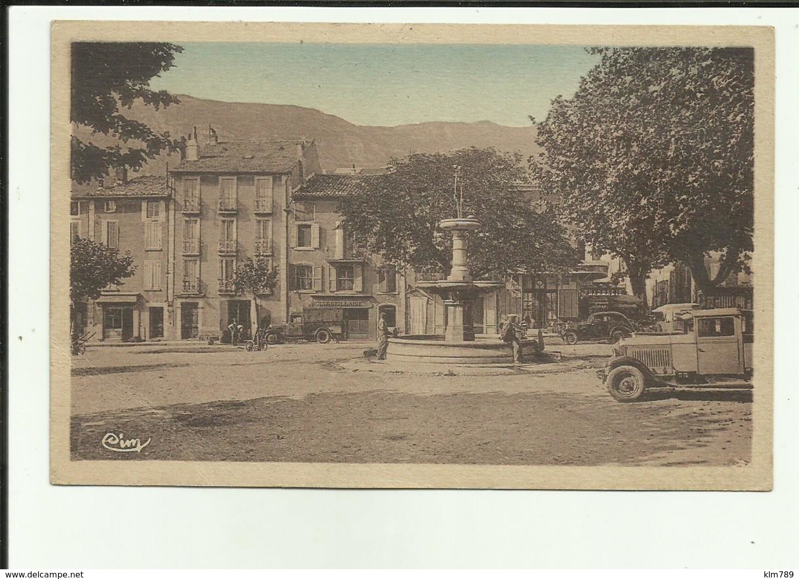 05 - Hautes Alpes - Laragne - Place De La Fontaine - Cachet De La Brigade De Gendarmerie - - Autres & Non Classés