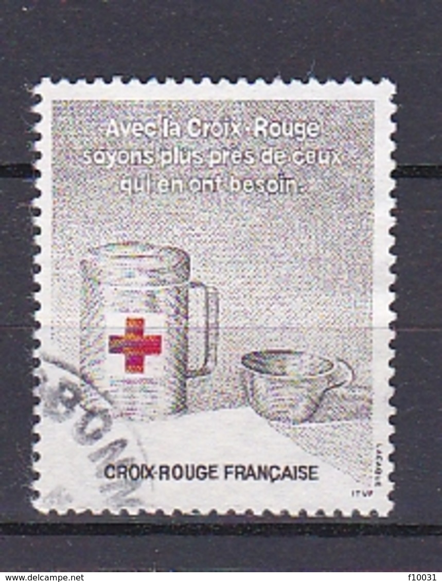 Timbre Erinnophilie  Avec La Croix-Rouge Soyons Plus Pres De Ceux Qui En Ont Besoin - Croix Rouge