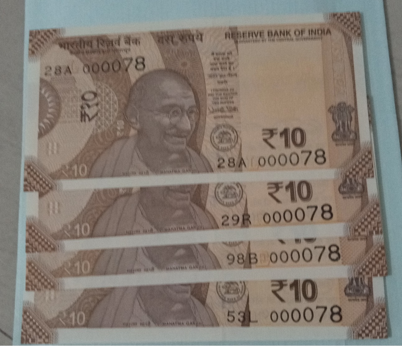 000078  X 4....inde India.. UNC..four Notes - Inde