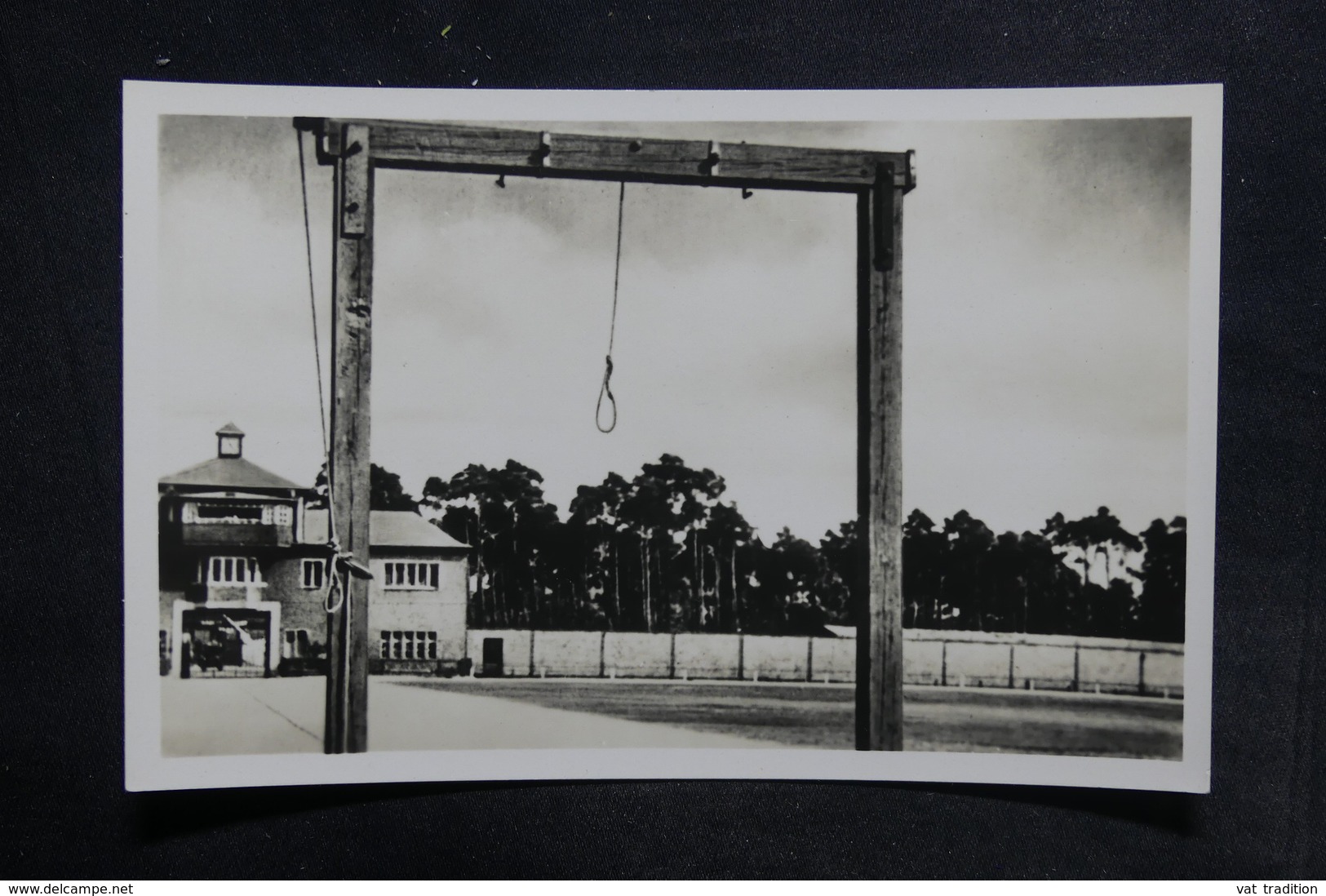 MILITARIA - Carte Postale - Guerre De 1939/45 - Camp De Concentration De Sachsenhausen - L 36313 - Weltkrieg 1939-45