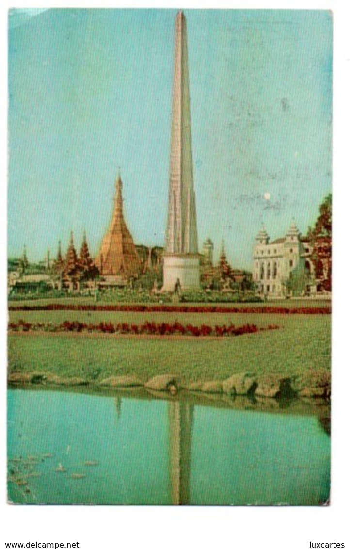 SULE PAGODA AND INDEPENDENCE MONUMENT OF RANGOON. - Myanmar (Burma)