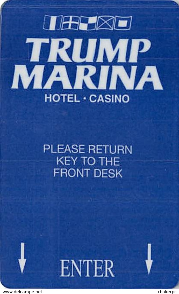 Trump Marina Casino - Atlantic City NJ - Hotel Room Key Card With NO Space Between Picture And "TURN HANDLE" - Hotel Keycards