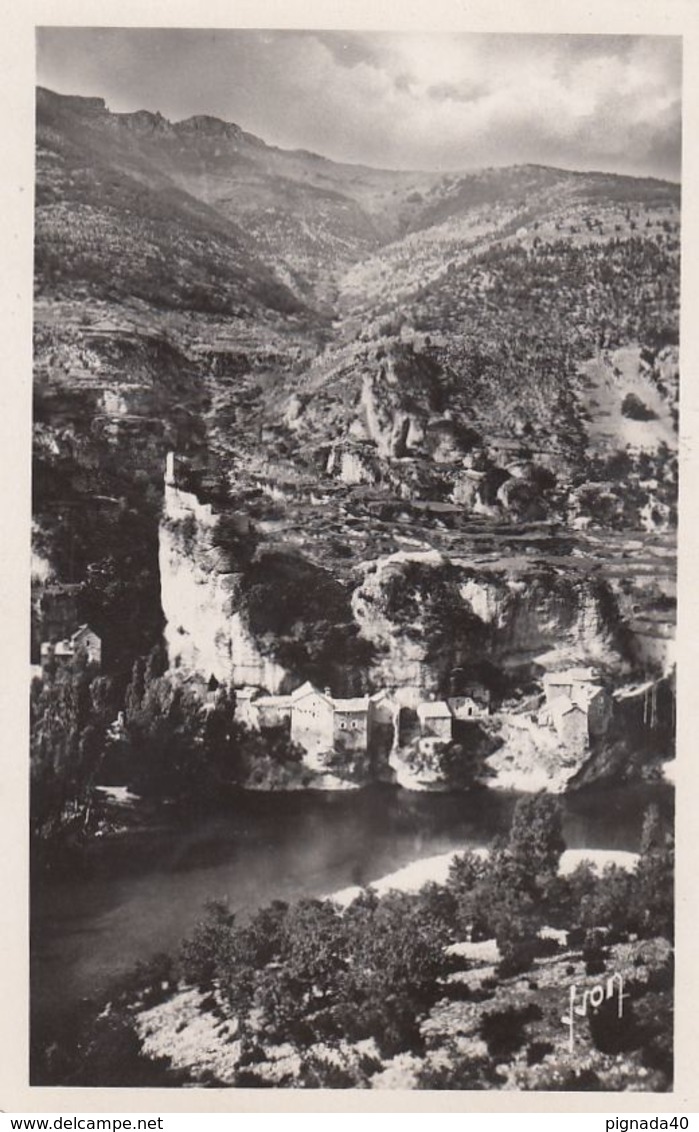 Cp , 48 , LES GORGES DU TARN , CASTELBOUC , Le Village Et Les Ruines Du Château - Gorges Du Tarn