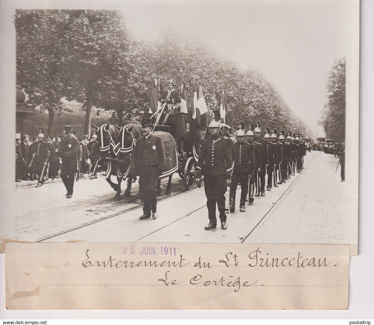 ENTERREMENT DE ST PRINCETEAU LE CORTÈGE  18*13CM Maurice-Louis BRANGER PARÍS (1874-1950) - Personalidades Famosas