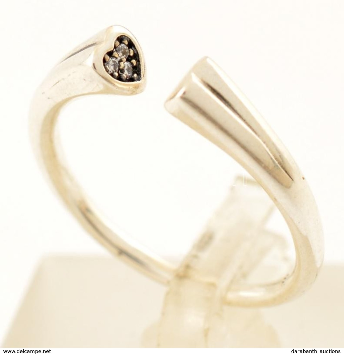 Ezüst(Ag) Pandora Szívecskés Gyűrű, Jelzett, Méret: 54, Bruttó:2,4 G - Sonstige & Ohne Zuordnung