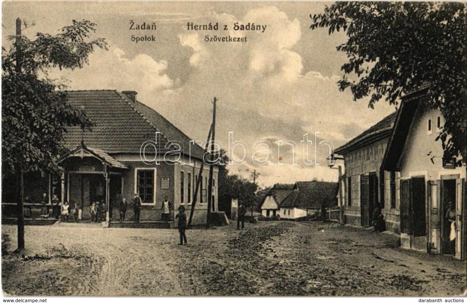 * T2 1927 Hernádzsadány, Zadan, Zdana; Spolok / Szövetkezet üzlete, Utcakép / Street View, Cooperative Shop - Ohne Zuordnung