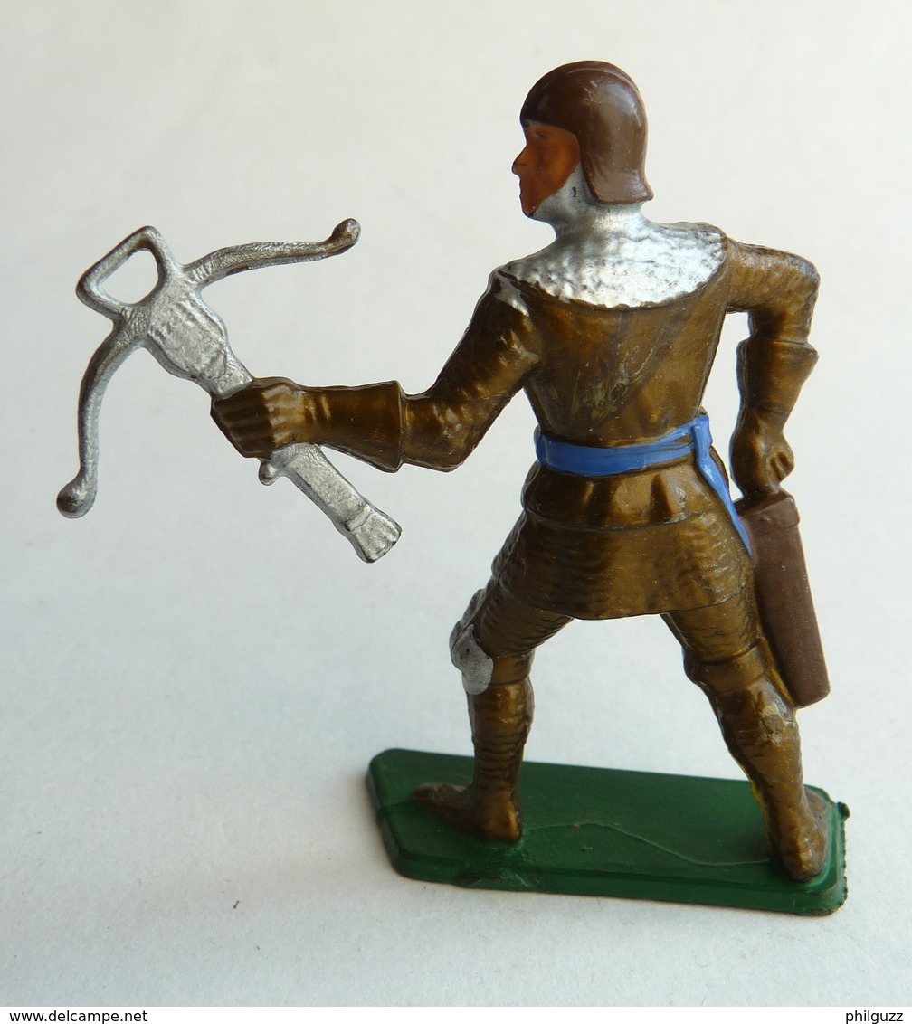 FIGURINE STARLUX -  SOLDAT MEDIEVAL CHEVALIER MPC39 HOMME D'ARME ARBALETE 1966 - Starlux