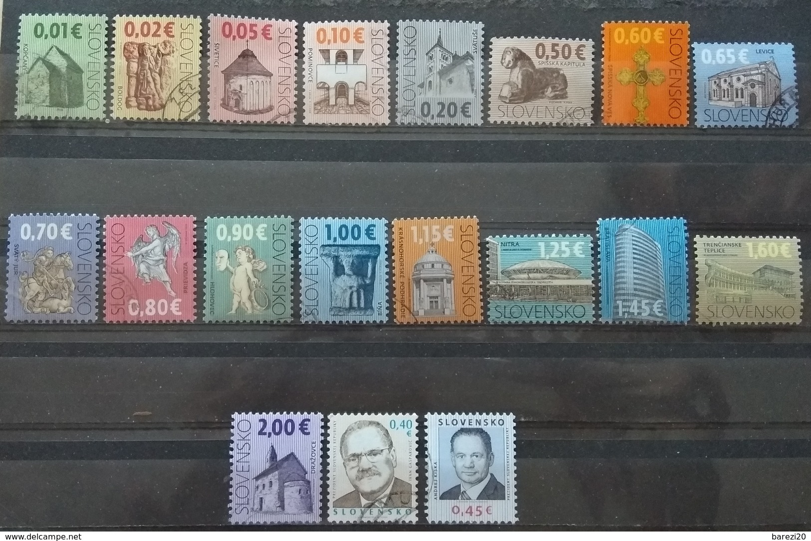 120 used postage stamps Slovakia