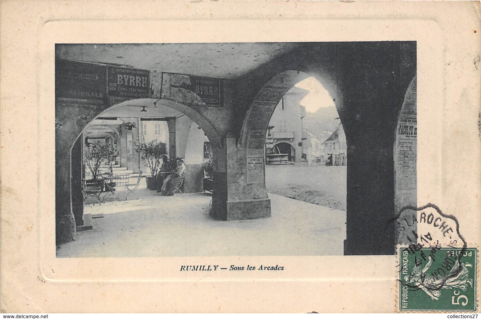 74-RUMILLY- SOUS LES ARCADES - Rumilly