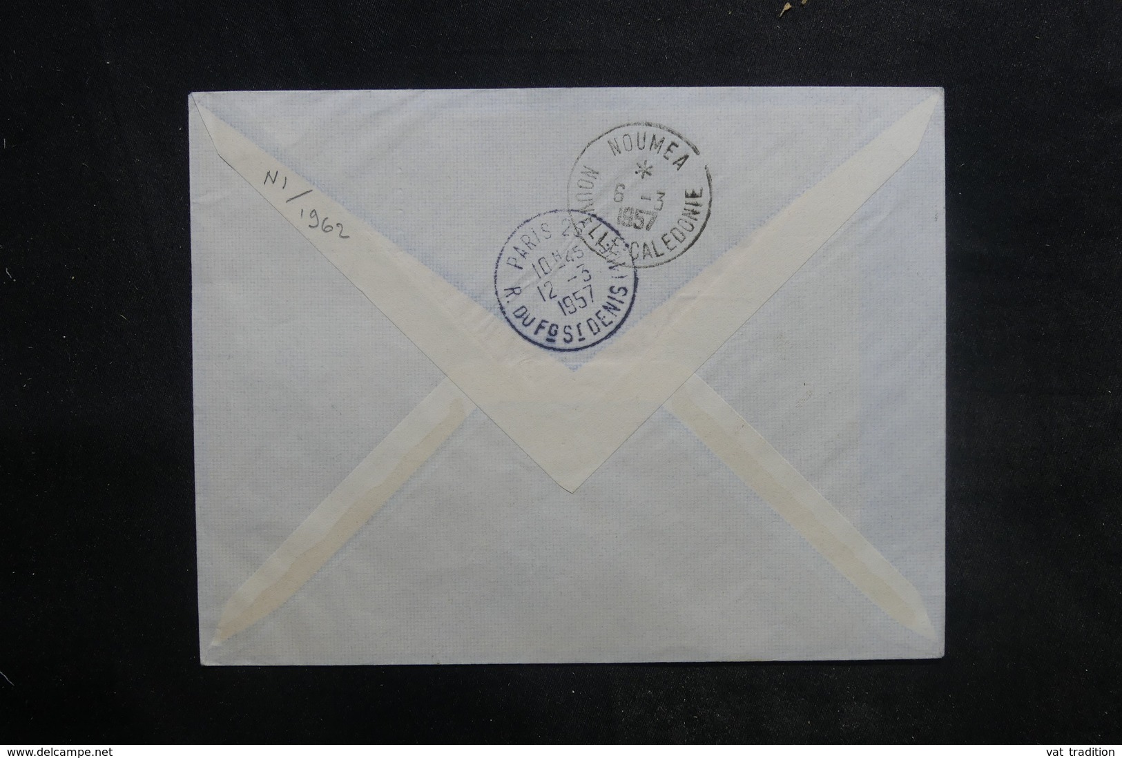 WALLIS & FUTUNA - Enveloppe 1er Vol Wallis & Futuna / Nouvelle Calédonie En 1957 - L 36451 - Lettres & Documents