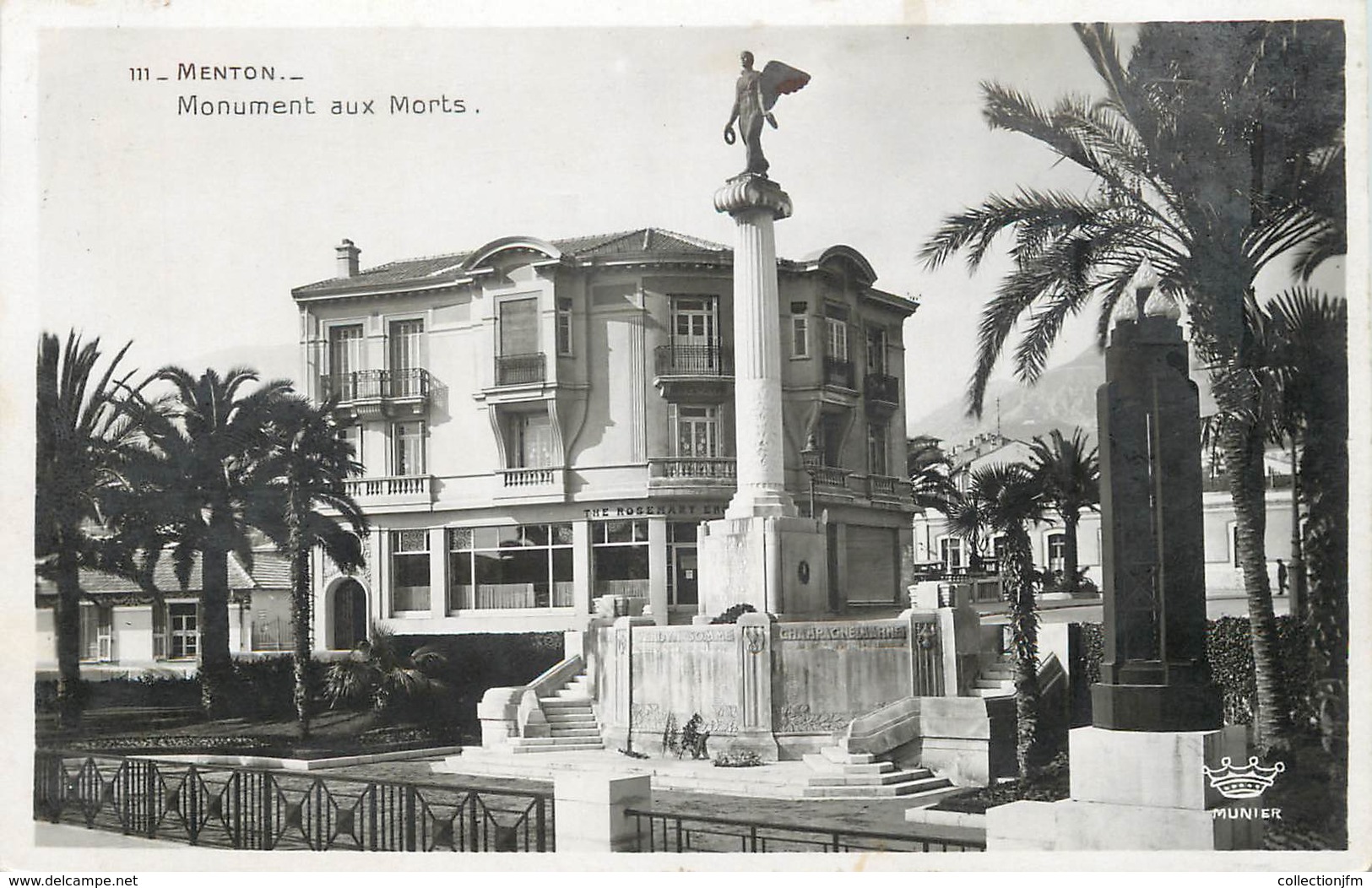 / CPSM FRANCE 06 "Menton, Monument Aux Morts" - Menton