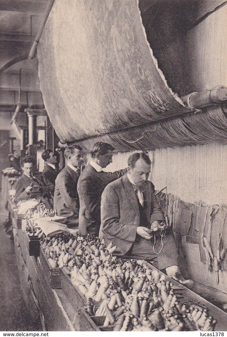 MANUFACTURE NATIONALE DES GOBELINS / ATELIER DES TAPIS - Petits Métiers à Paris