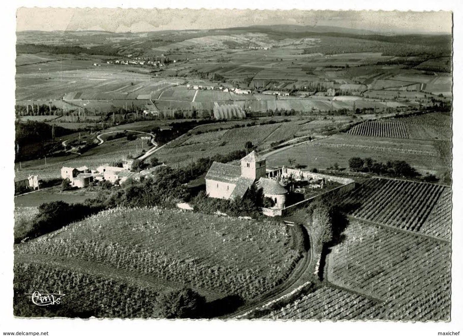 Burgy - Vue Générale (Eglise, Cimetière) Pas Circulé - Autres & Non Classés