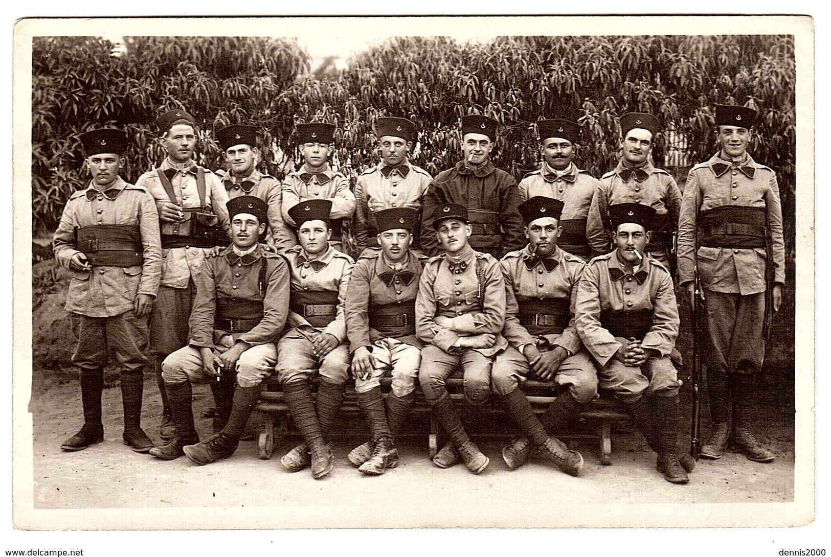 MILITARIA - CARTE PHOTO - PHOTO CARD - Regiment à Identifier - Regiments