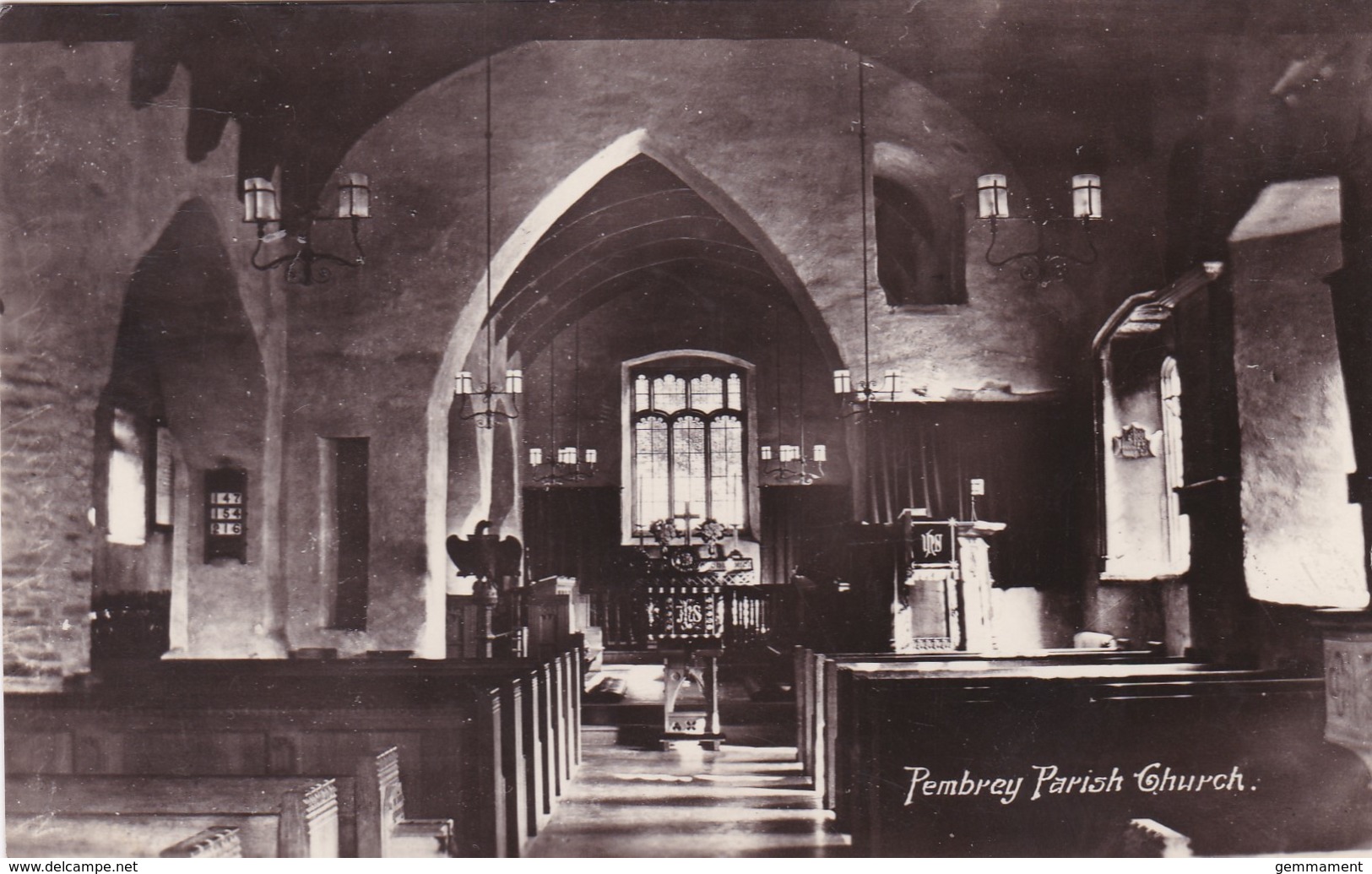 PEMBREY PARISH CHURCH INTERIOR - Carmarthenshire