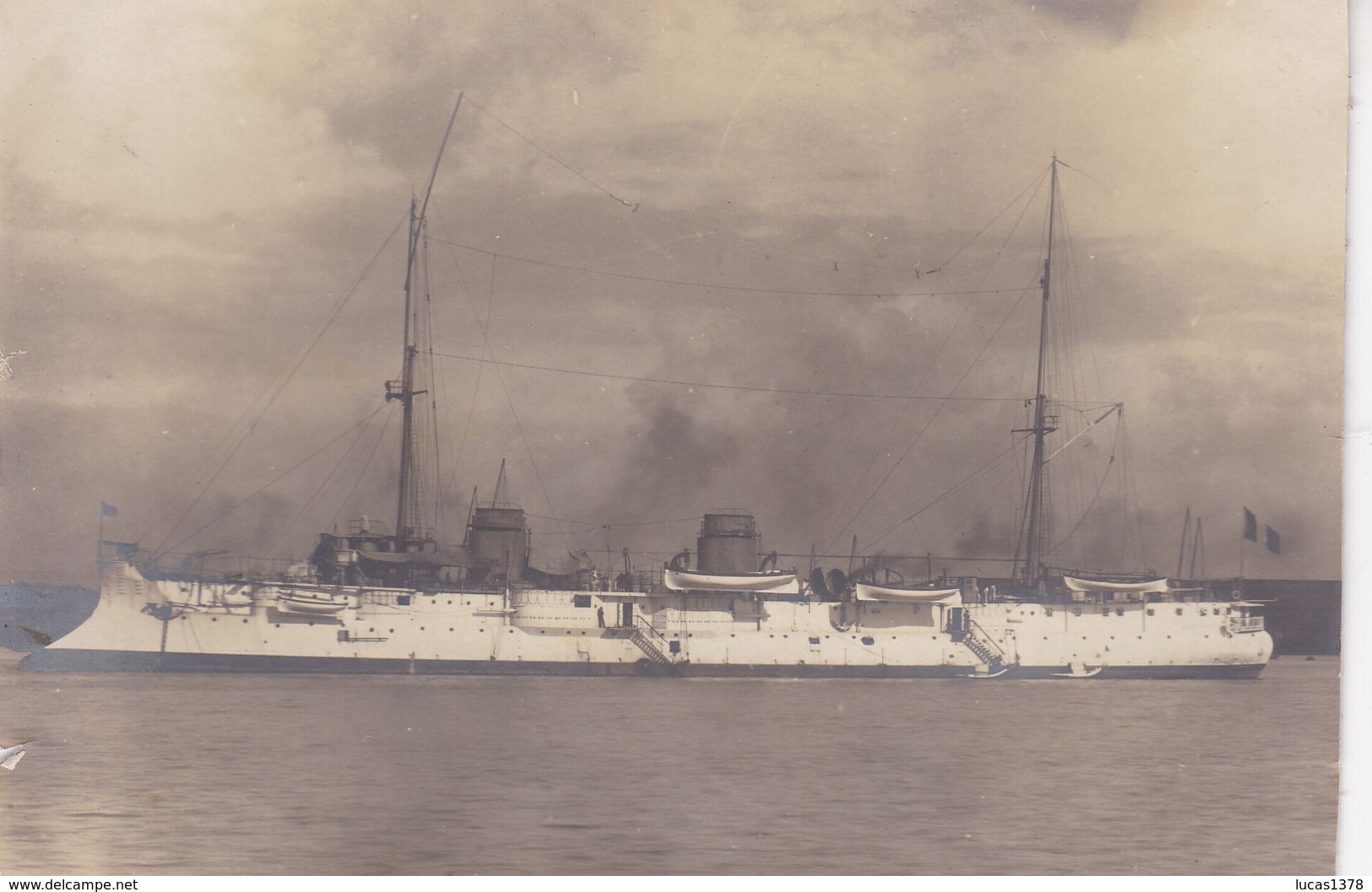 TRES BELLE PHOTO DE BATEAU PAVILLON FRANCAIS / SANS DOUTE MER DE CHINE ( Issu Lot Cartes Chine )  / 13X9 - Steamers