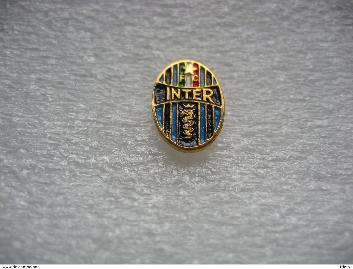 Pin's Embleme Club De Football, FC INTER De Milan - Rugby
