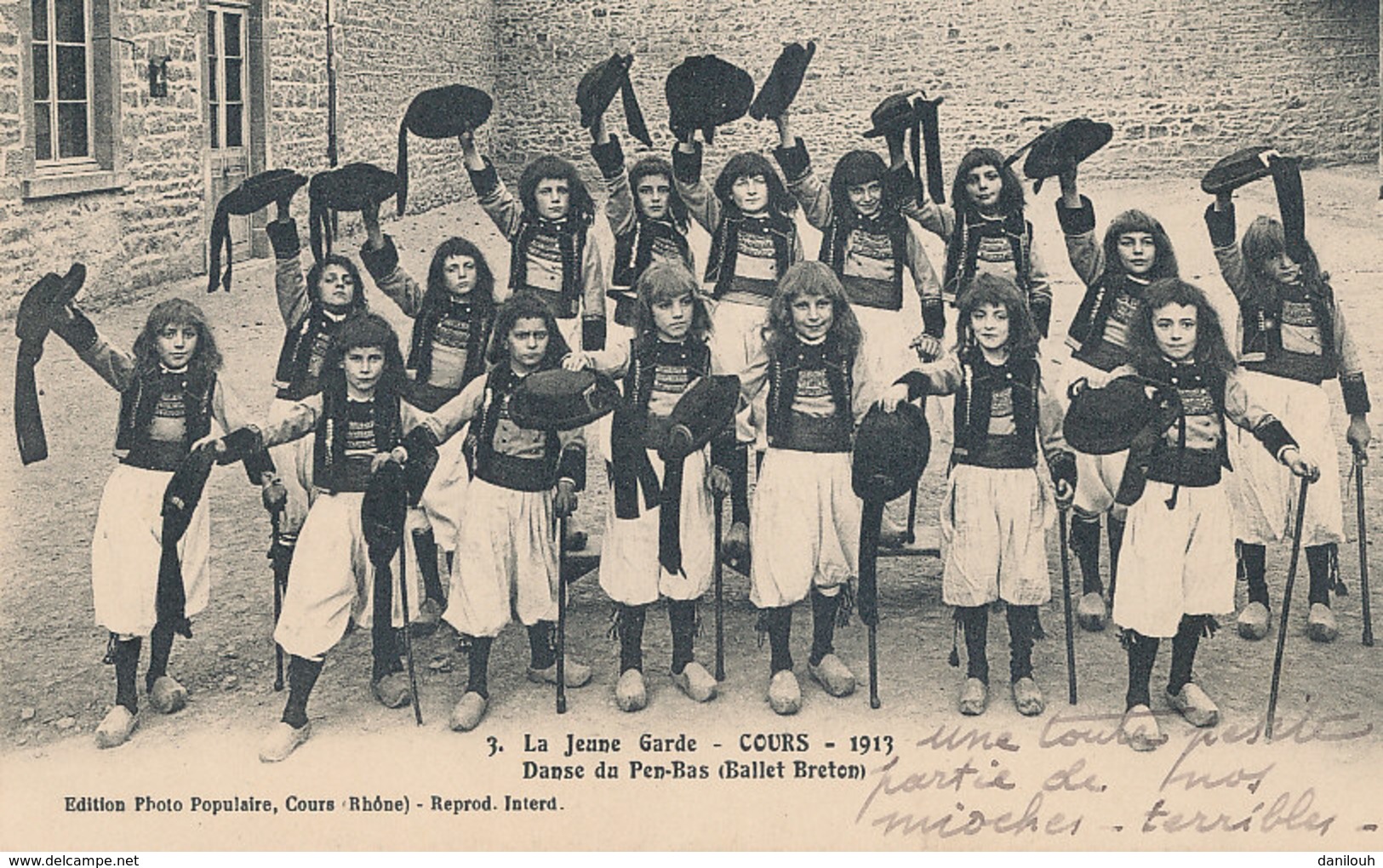 69 // COURS   La Jeune Garde, Danse Du Pen Bas, Ballet Breton - Cours-la-Ville